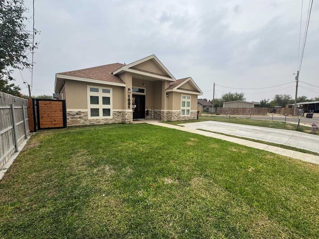 1001 Colon Ln - Photo 3 of 22