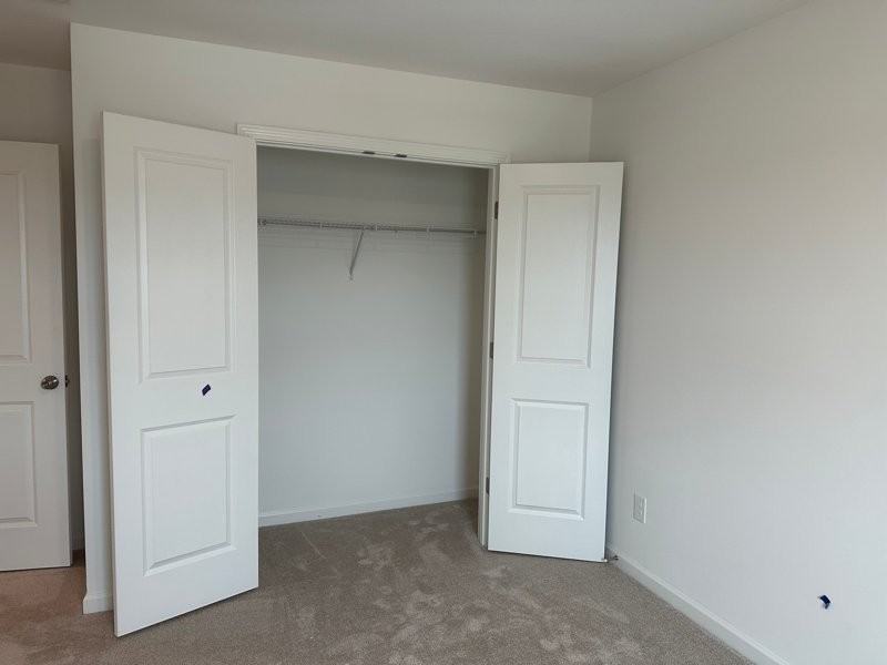 1112 Holland Dr - Photo 6 of 31