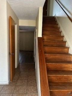 2301 2nd St - Photo 2 of 10