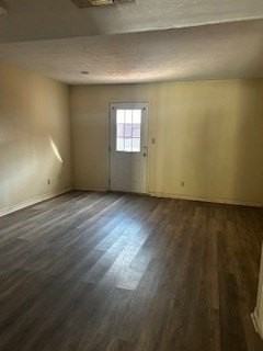 2301 2nd St - Photo 6 of 10