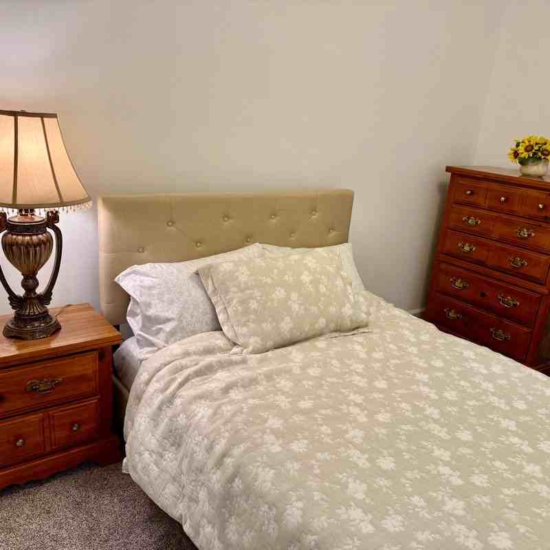 4401 Yorkshire Ct - Photo 2 of 9