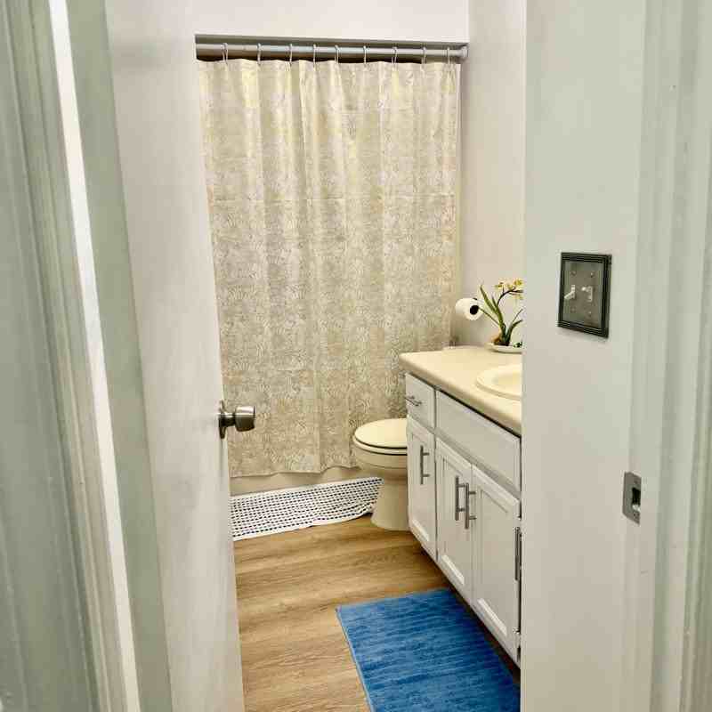 4401 Yorkshire Ct - Photo 5 of 8