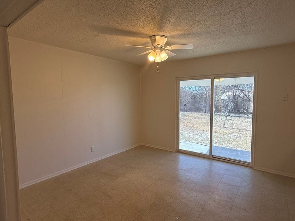 889 Tampico Cir - Photo 6 of 22