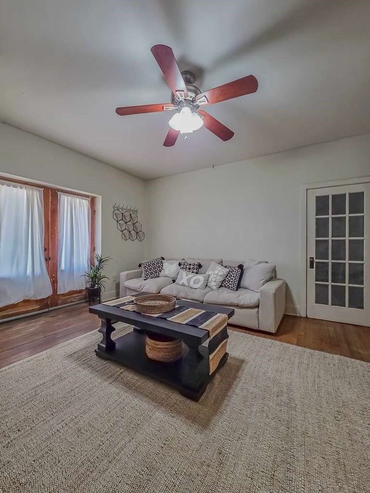 432 Washington St - Photo 6 of 31
