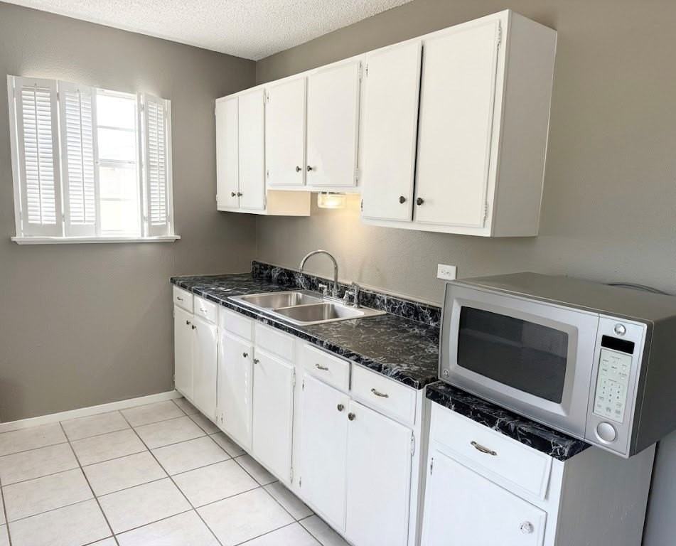 1626 Bowles St - Photo 3 of 13