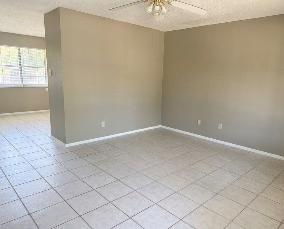 1626 Bowles St - Photo 4 of 13