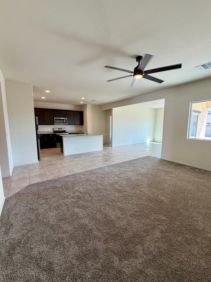 24403 W Ripple Rd - Photo 6 of 18