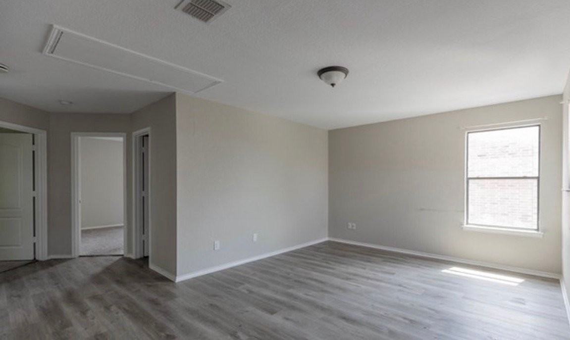 1118 Sundance Ft - Photo 5 of 17