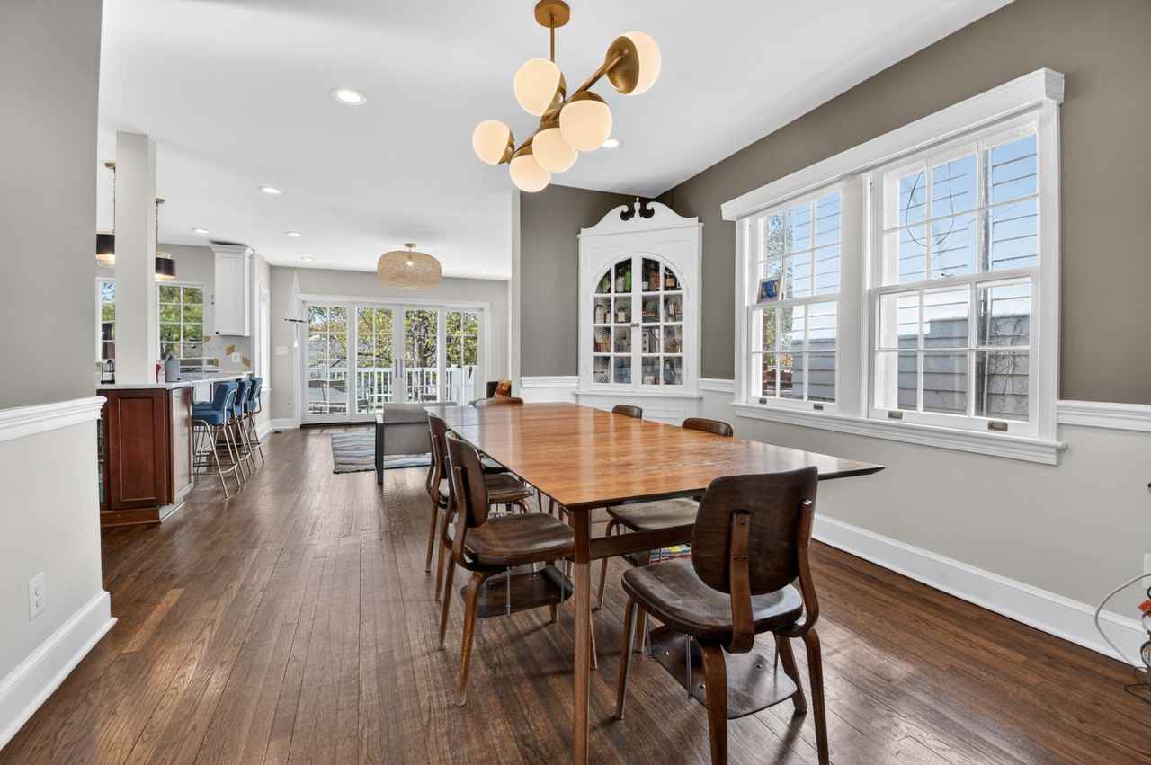 6228 30th St Nw - Photo 5 of 10