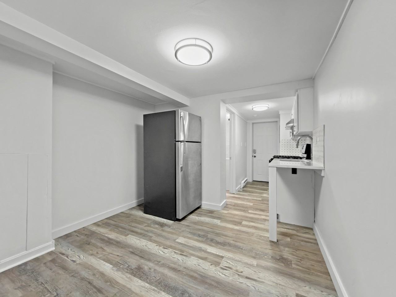 375 Haverhill St #375-1 - Photo 3 of 6