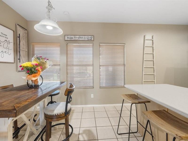 6186 S Wheaton Dr - Photo 6 of 17