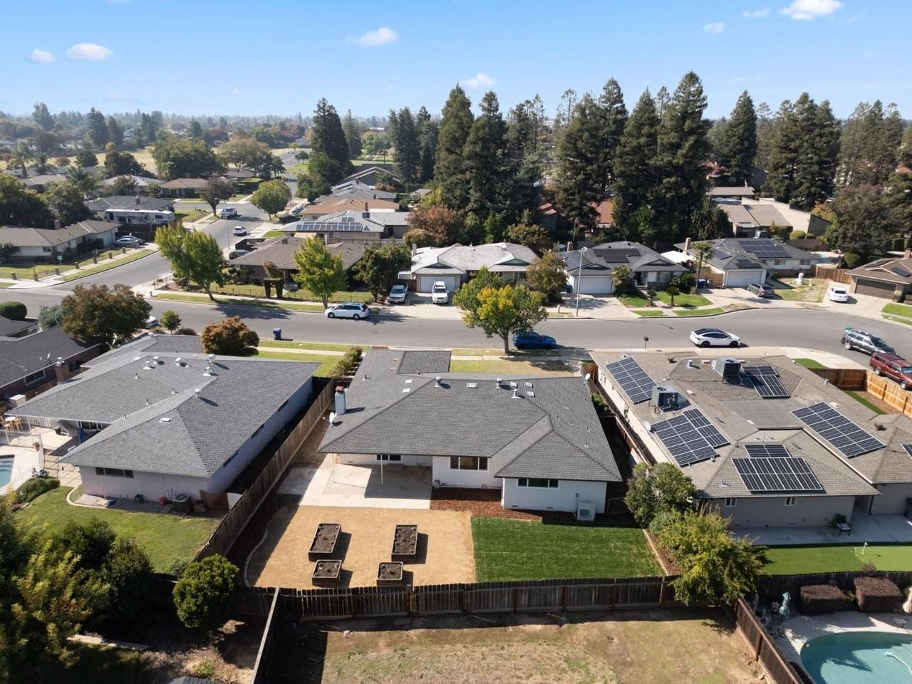 6804 N Backer Ave - Photo 2 of 18