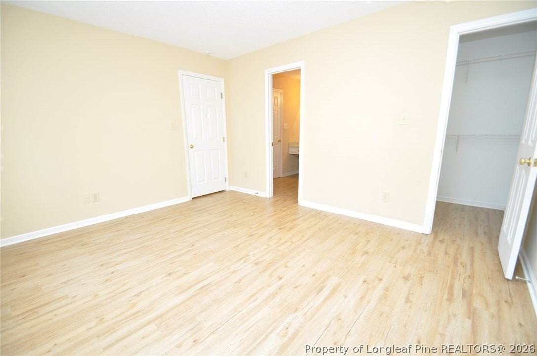 1004 Oak Lake Ct - Photo 6 of 33