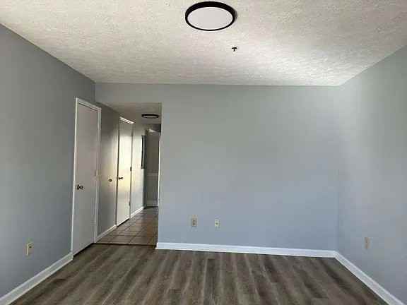 1231 Shalom Dr - Photo 6 of 12