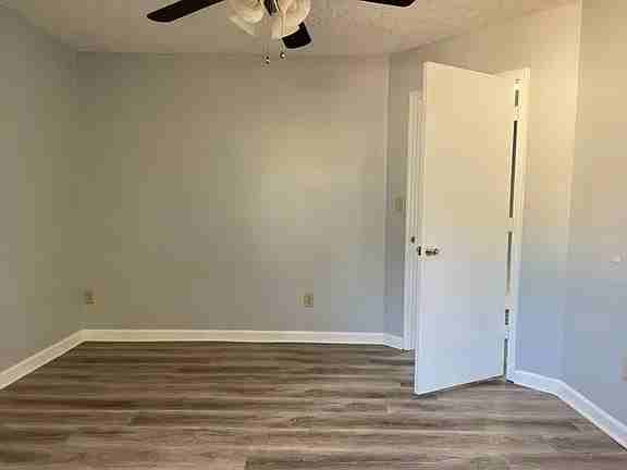 1231 Shalom Dr - Photo 7 of 12