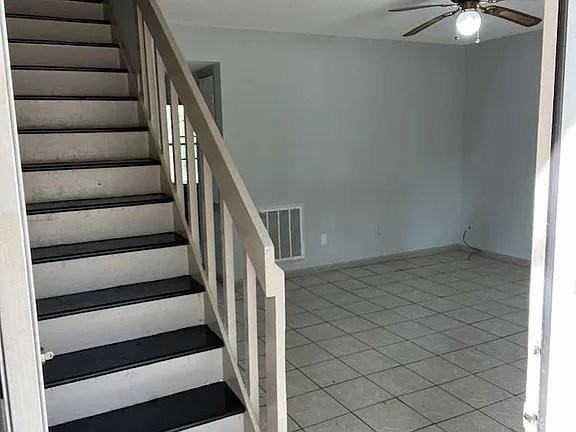 1661 Forest Dr #8 - Photo 2 of 11