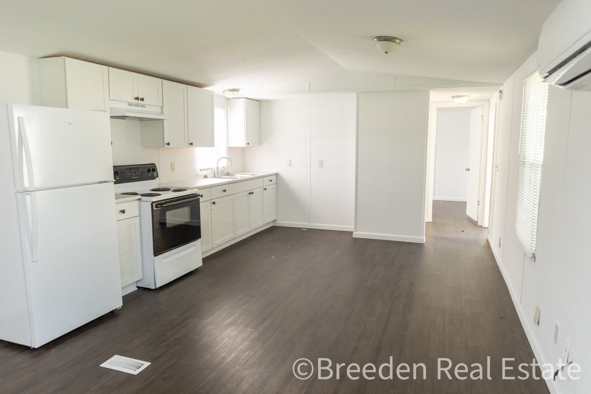 085-01: Ken Dar MHP - Photo 2 of 11