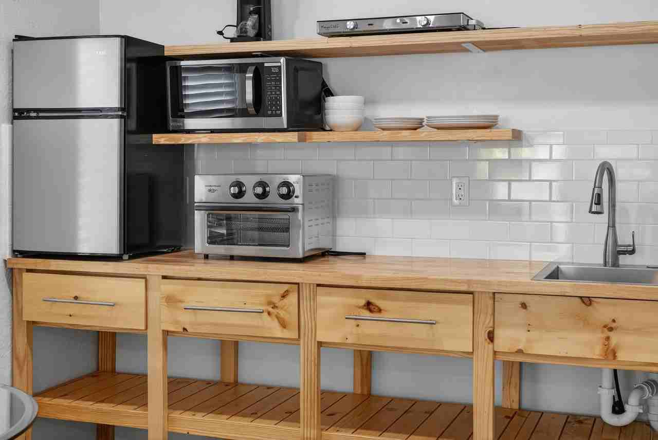 3000 Areca Avenue - Photo 4 of 19