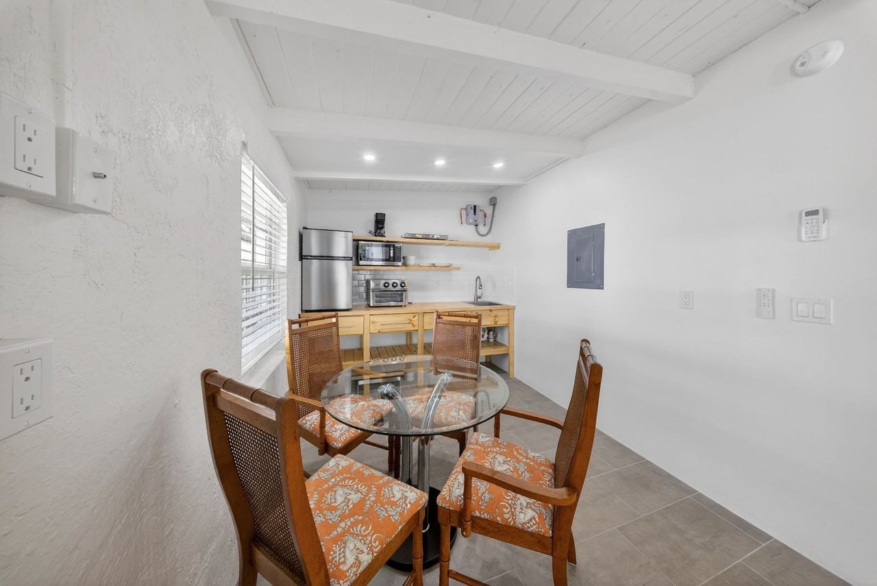 3000 Areca Avenue - Photo 7 of 19