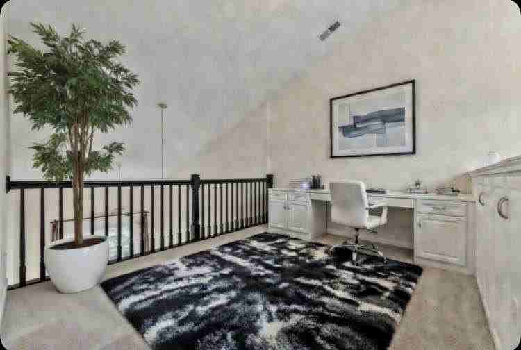 204 Fox Creek Blvd - Photo 3 of 8