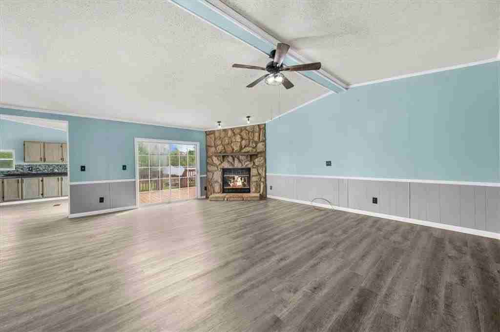 372 Porter Springs Rd - Photo 3 of 27