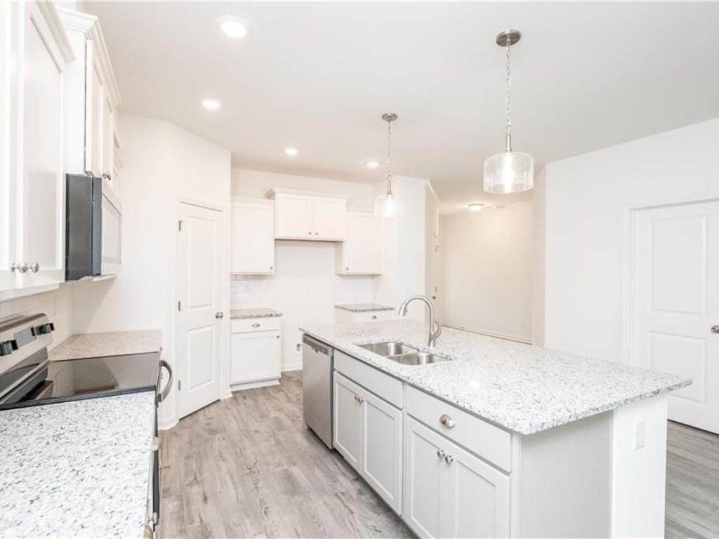 4899 Mountain Rose Walk - Photo 4 of 25