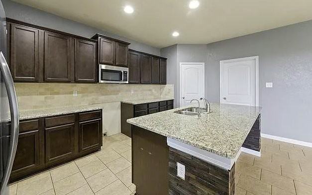 3310 Battlecry - Photo 3 of 13