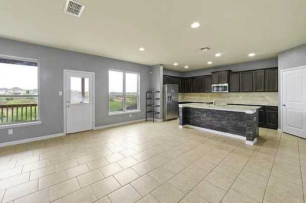 3310 Battlecry - Photo 4 of 13