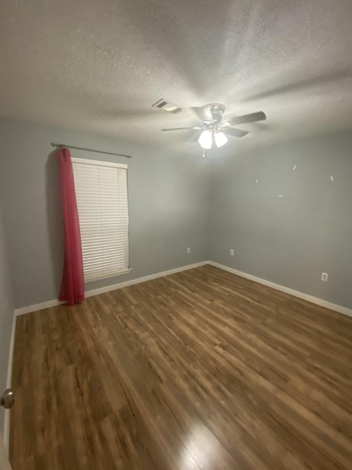 2 Palmer Dr #1 - Photo 6 of 11