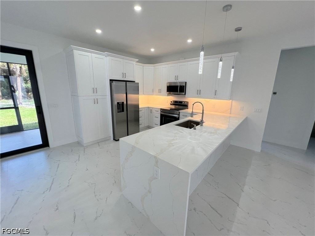 2657 2nd Ave Se - Photo 4 of 17