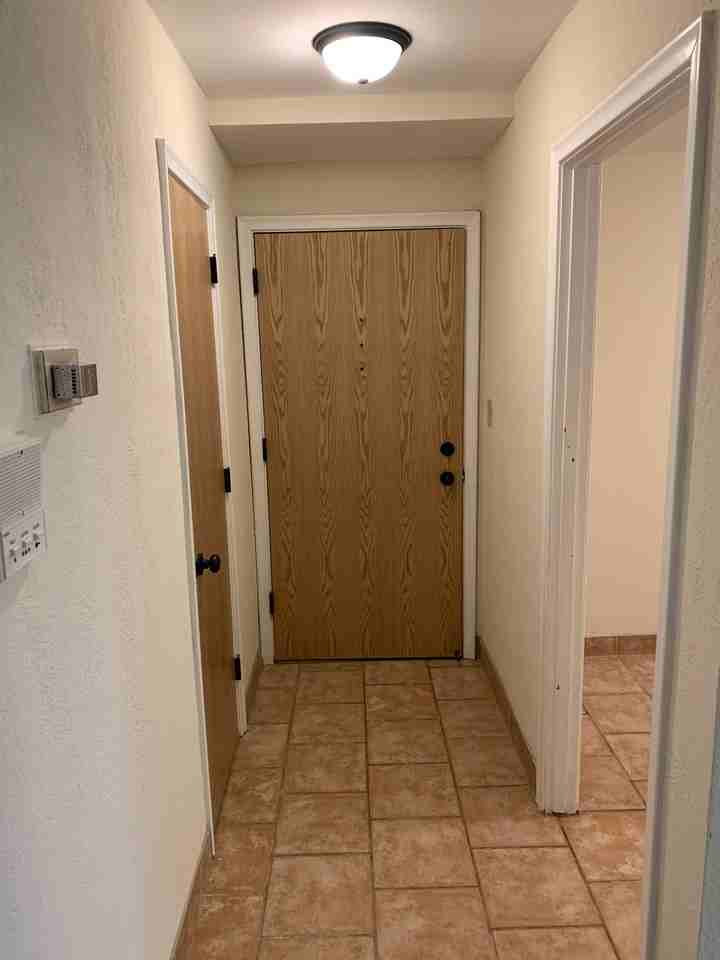 859 Saint Paul Ave #9 - Photo 2 of 15