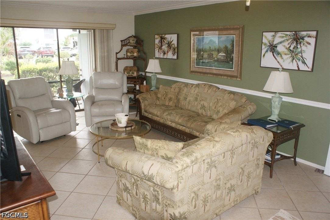 7105 Quail Run Ct W Apt 1 - Photo 6 of 32