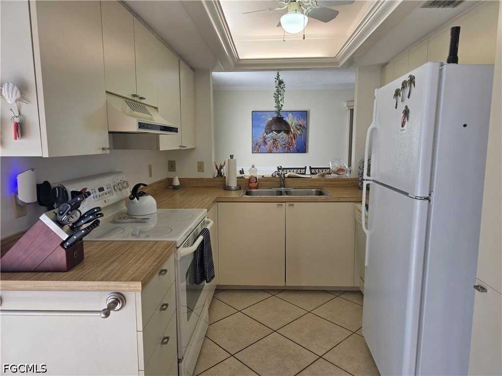 7105 Quail Run Ct W Apt 1 - Photo 7 of 32