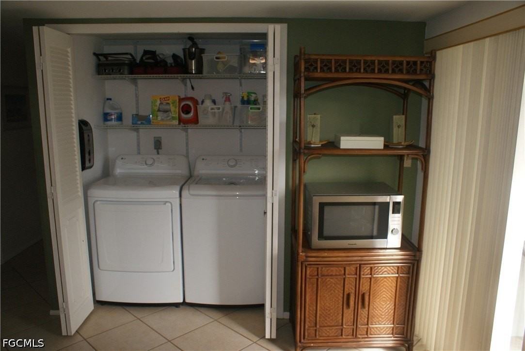 7105 Quail Run Ct W #1 - Photo 7 of 31