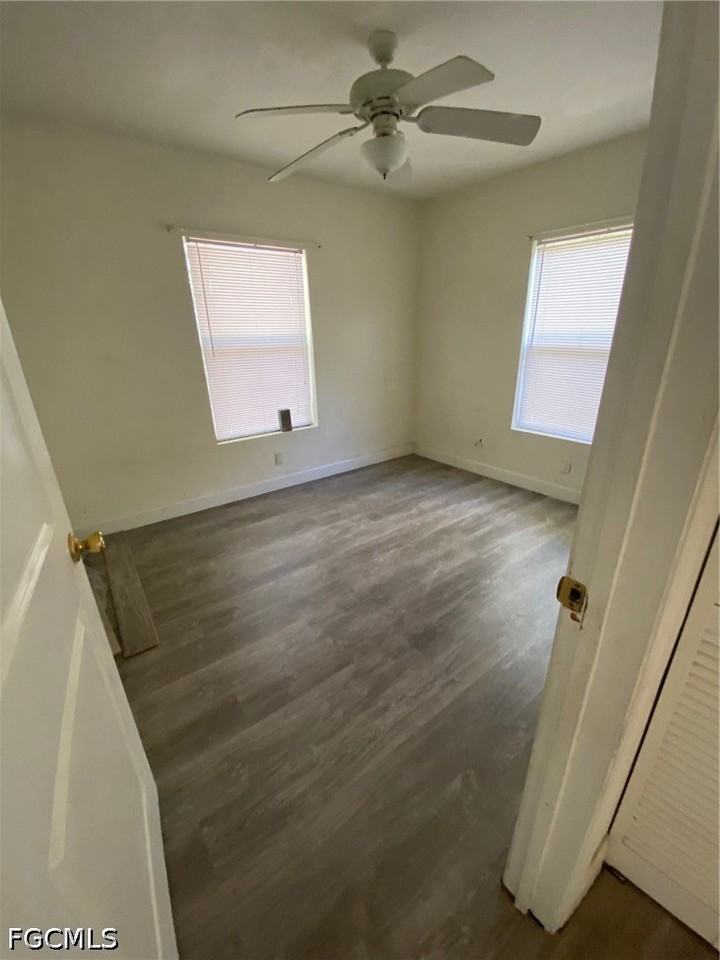 2039 Kurtz St - Photo 4 of 4