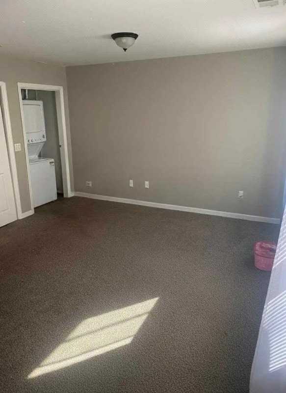 73 Bellevue Ave - Photo 6 of 7