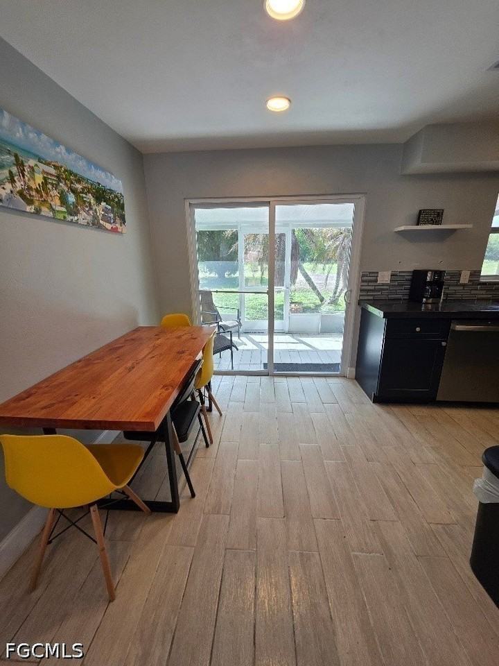 311 Schoolside Dr - Photo 3 of 15