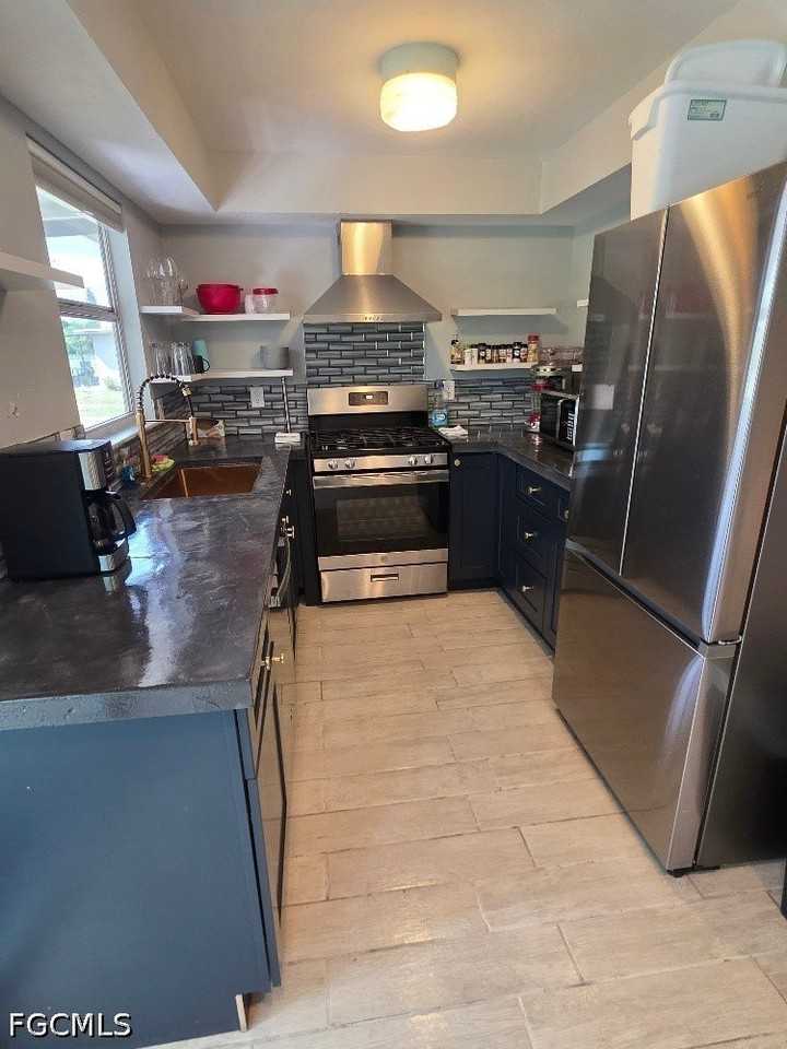 311 Schoolside Dr - Photo 4 of 15