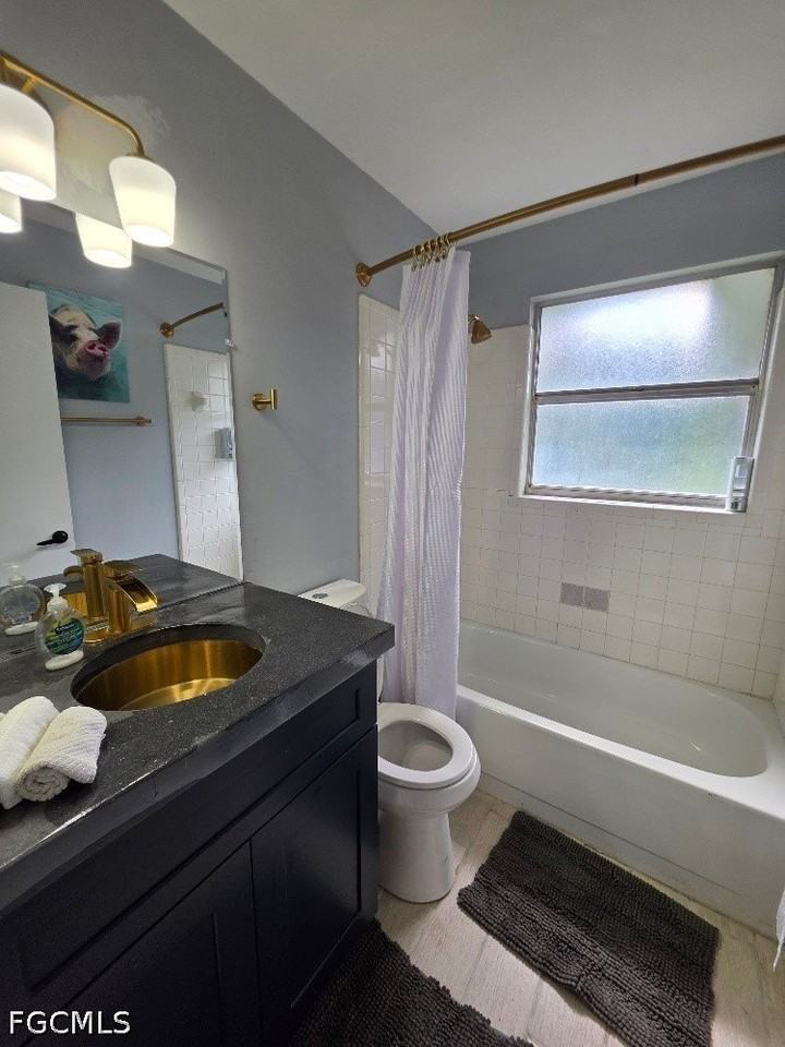 311 Schoolside Dr - Photo 5 of 15