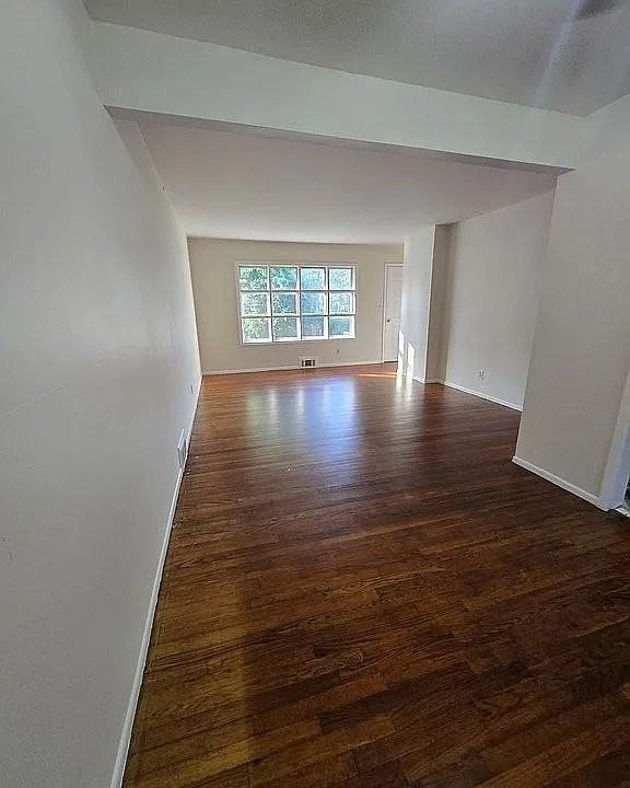 681 Aldrich Rd - Photo 5 of 12