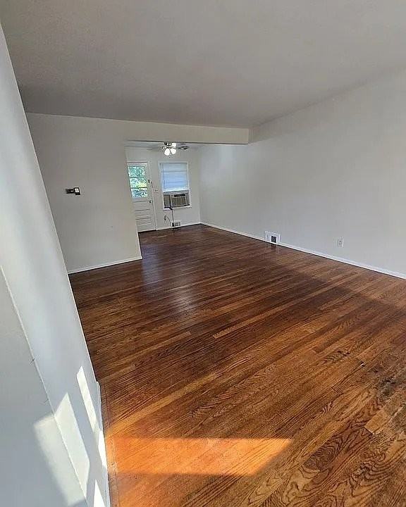 681 Aldrich Rd - Photo 6 of 12