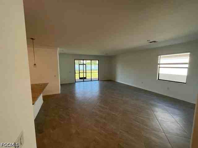 14638 Cantabria Dr - Photo 5 of 31