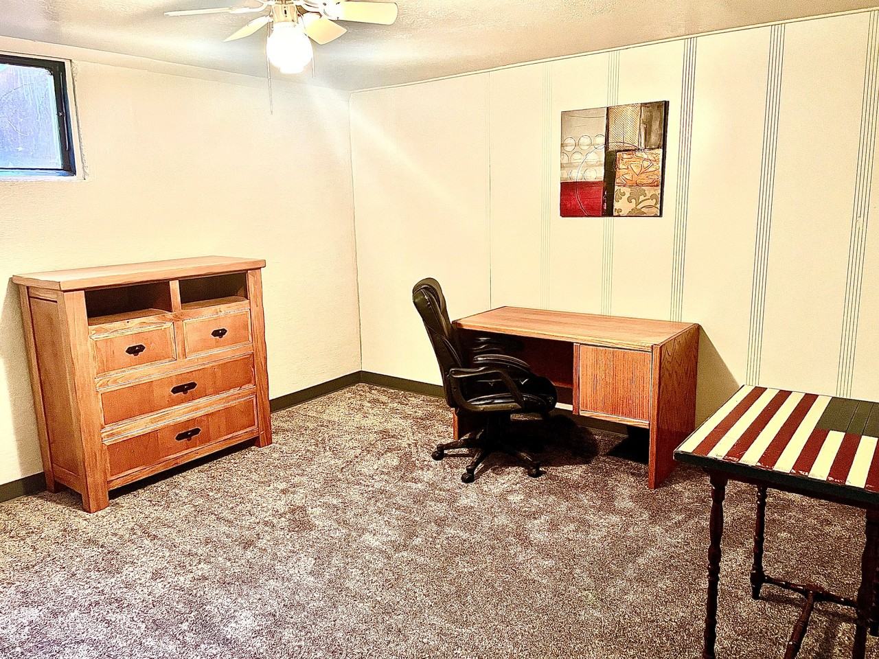 1304 Luke St - Photo 2 of 10