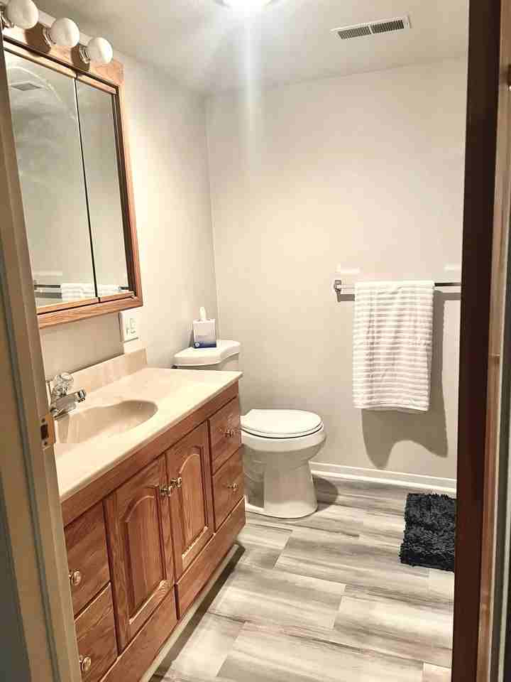 1304 Luke St - Photo 3 of 10