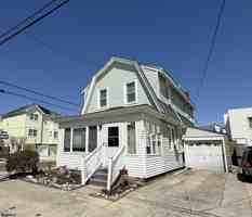 featured image of 135 N Avolyn Ave