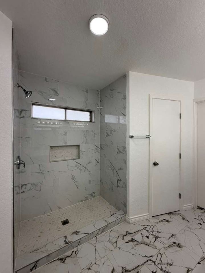 5222 Tom Stafford Dr - Photo 2 of 5