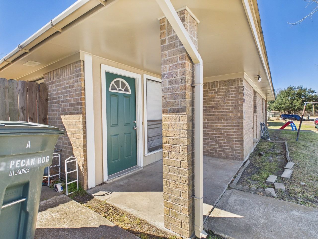 2402 Pecan Ridge Drive A - Photo 2 of 4