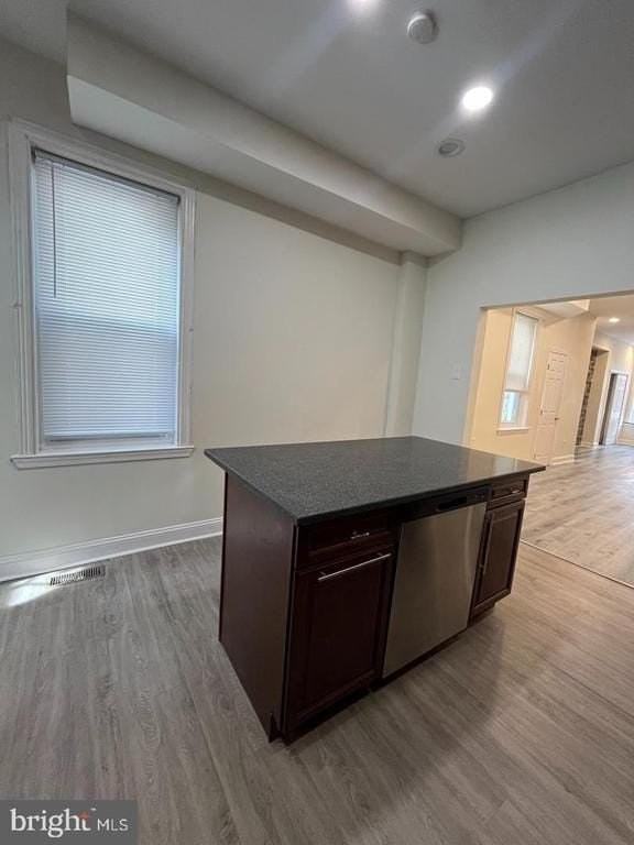 2430 Carpenter St - Photo 4 of 24