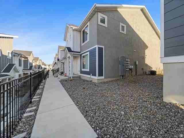 8468 W Meadow Bank Way - Photo 3 of 16