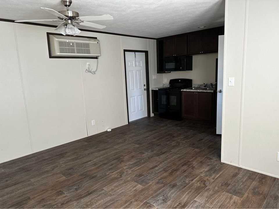 1001 County Road #134-1 - Photo 3 of 7